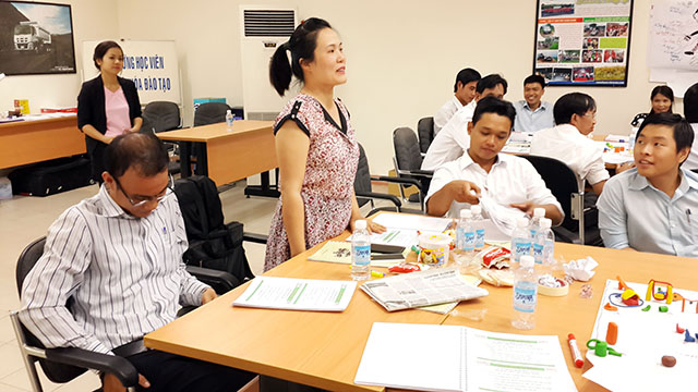Kỹ năng bán hàng & chăm sóc Khách Hàng chuyên nghiệp - ISUZU (29 & 30.09.2014)